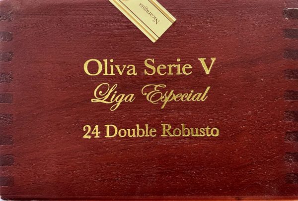 Oliva Serie V Liga Especial Double Robusto