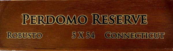 Perdomo Reserve Robusto Champagne Connecticut