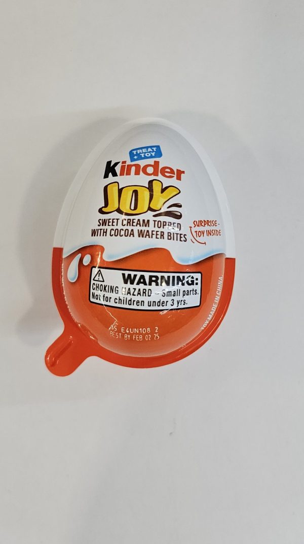 Kinder Joy Sweet Cream Topped with Cocoa Wafer Bites Milk Chocolate Treat + Toy Candy